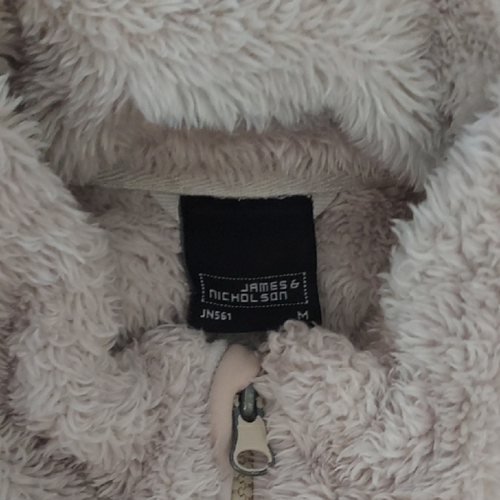 Cozy Cream-colored, Soft Jacket - Picture 4 of 7